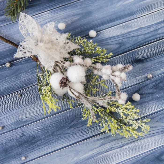 Декор "Белые россы" 24 см пуансеттия белая