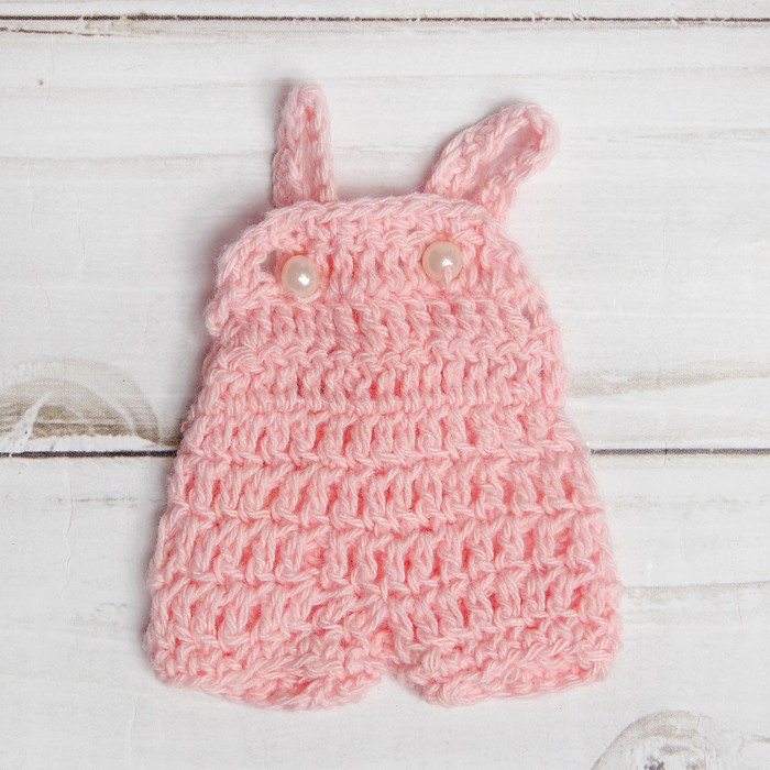 Комбинезон для куклы вязаный, цвет розовый