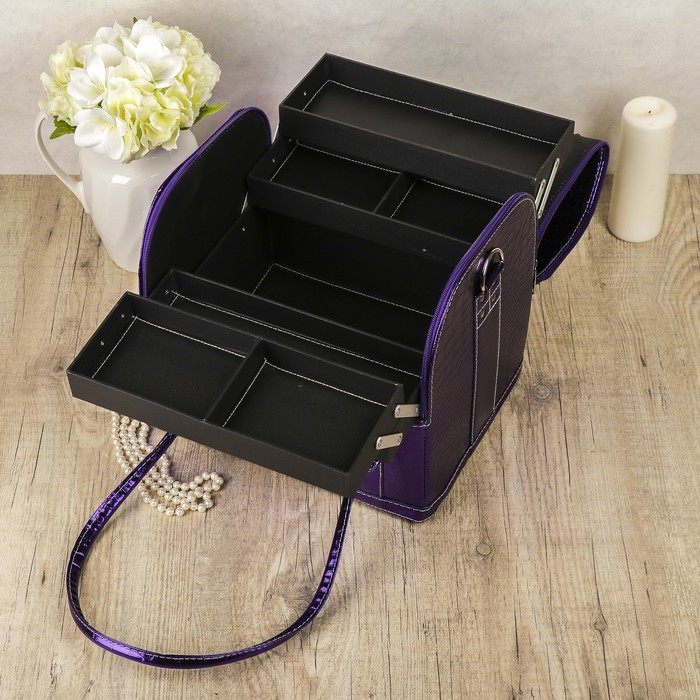 Шкатулка кожзам для косметики "Рептилия" фиолетовая глянец 24х29,5х25 см