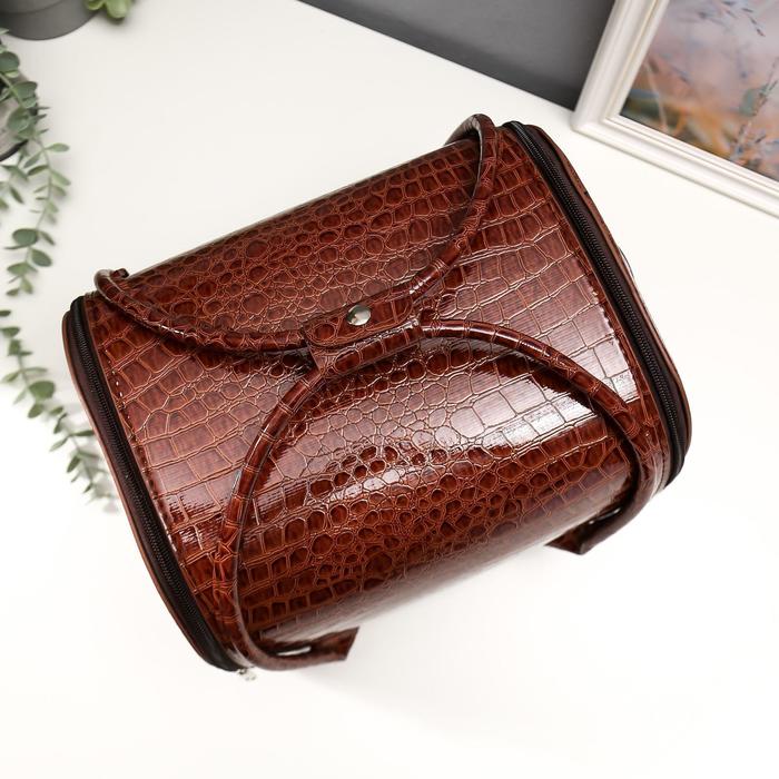 Шкатулка кожзам для косметики "Рептилия" кофейная глянец 24х29,5х25 см