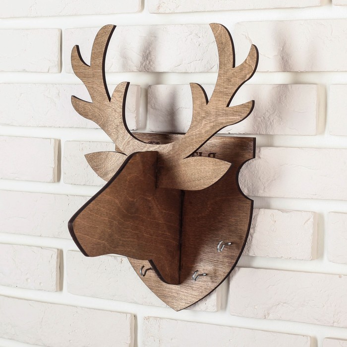 Ключница-вешалка деревянная "Олень"