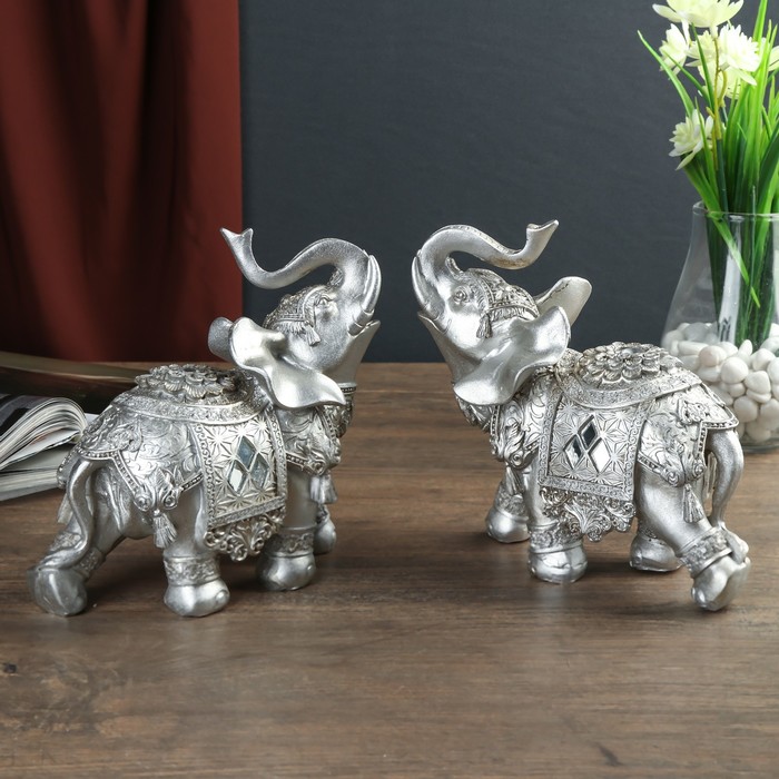 Сувенир полистоун "Серебряный слон с зеркальными вставками" 15х17х8 см МИКС