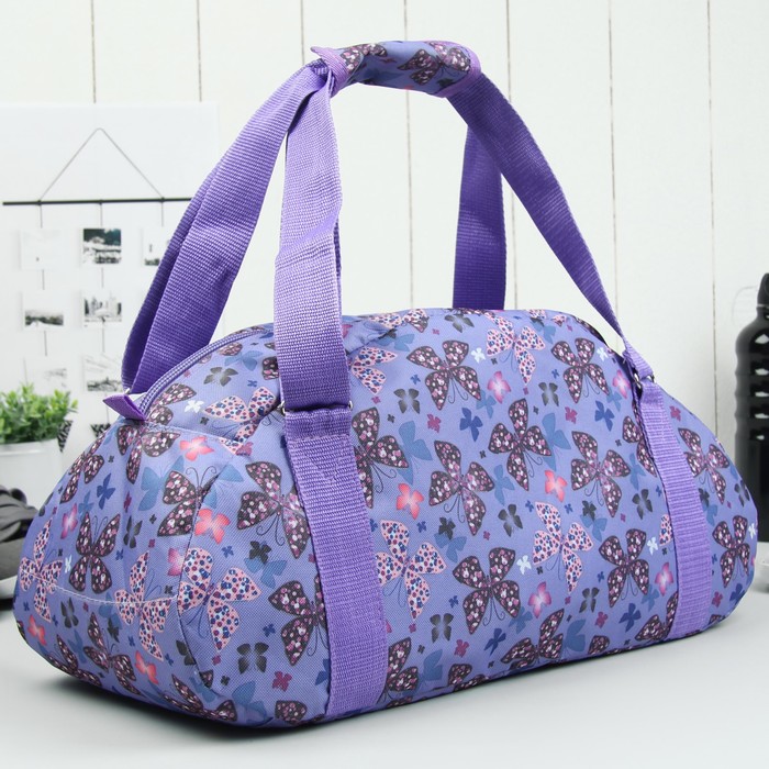 Сумка спортивная "Бабочки", для фитнеса, отдел на молнии, наружный карман, цвет сиреневый