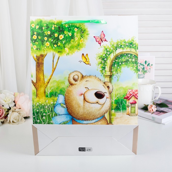 Пакет подарочный "Прогулка", люкс, 31 х 12 х 42 см