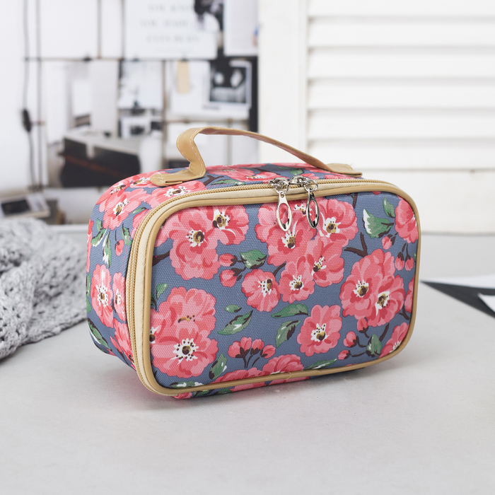 Косметичка-сундук "Цветение", отдел на молнии, зеркало, цвет голубой/цветы