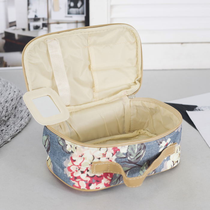 Косметичка-сундук "Цветение", отдел на молнии, зеркало, цвет серый/цветы