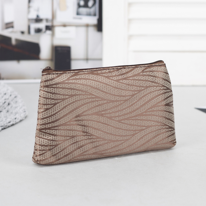 Косметичка простая "Листья", отдел на молнии, цвет кофе