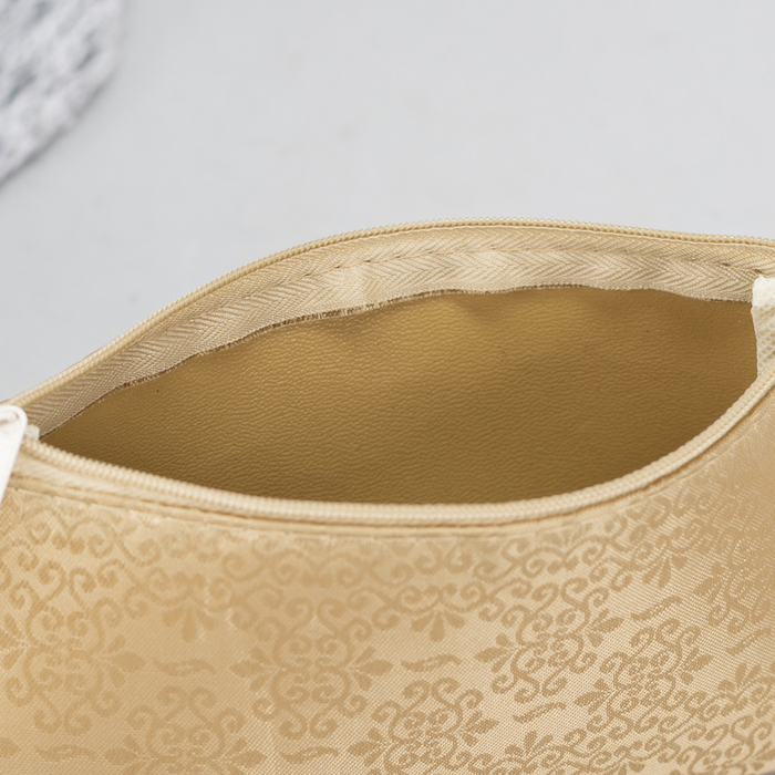 Косметичка простая "Ажур", отдел на молнии, цвет золотой