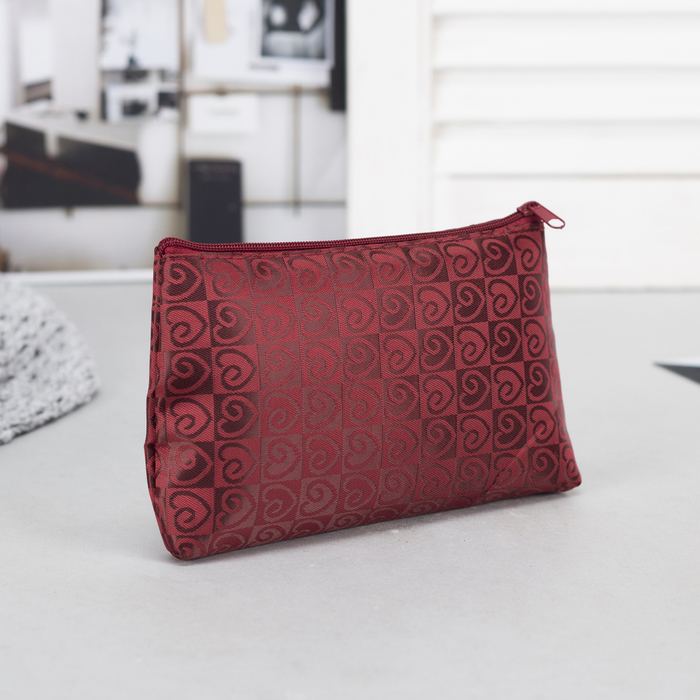 Косметичка простая "Сердечки", отдел на молнии, цвет красный