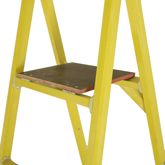 Стремянка диэлектрическая "ЛУЧ" ССС-2,9-Ф40П, стеклопластик, рабочая высота 2 м, 6 ступеней