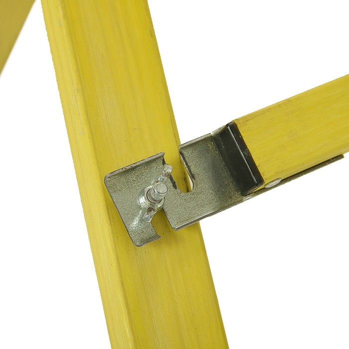 Стремянка диэлектрическая "ЛУЧ" ССС-3,9-Ф40П, стеклопластик, рабочая высота 3 м, 9 ступеней