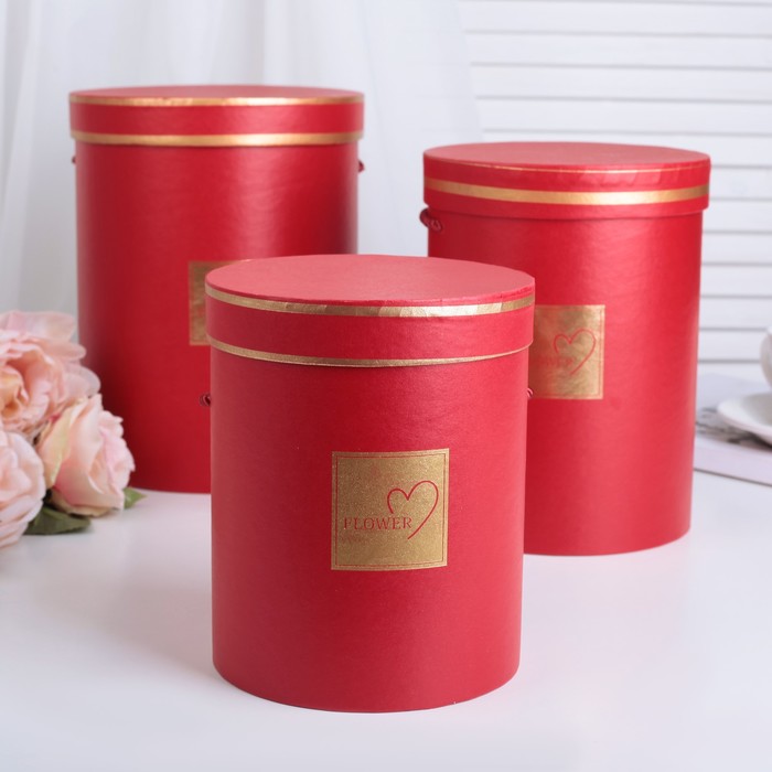 Набор коробок 3в1, красный, 18,5 х 18,5 х 24 - 14,5 х 14,5 х 17,5 см