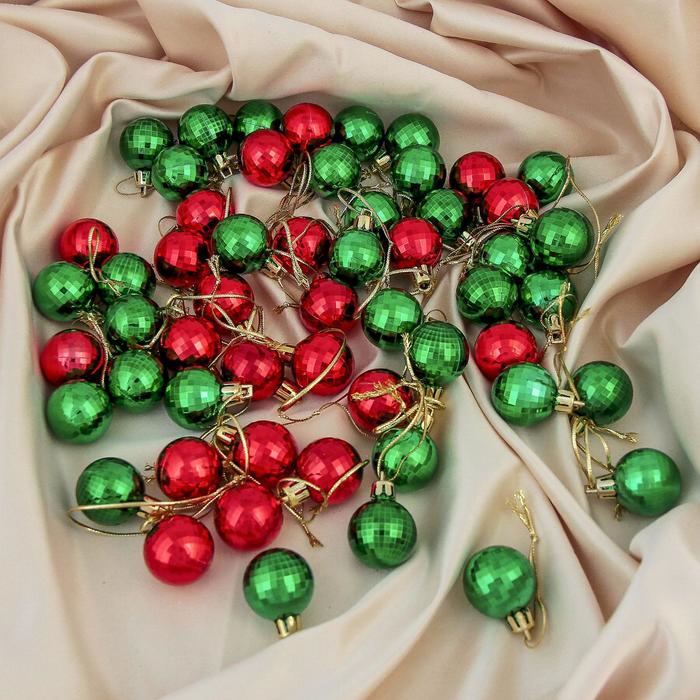 Набор шаров пластик d-3 см 56 шт "Треугольник" красно зеленый