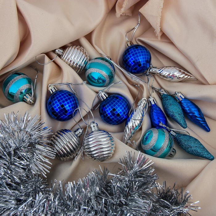 Набор украшений пластик 16 шт "Полоска" бело синий