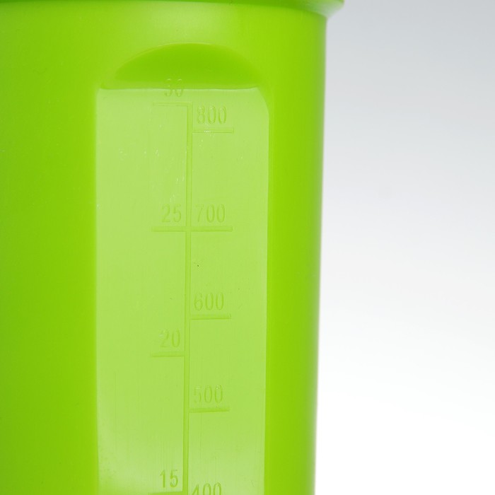 Шейкер 800 мл «Классический», с шариком, зелёный, матовый