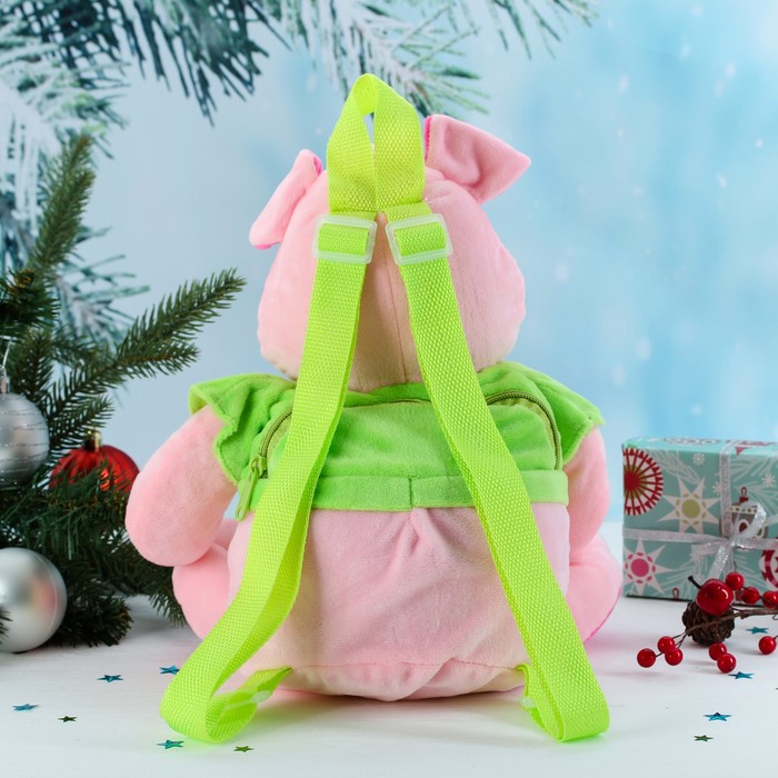 Мягкий рюкзак "Поросёнок в зелёной футболке"