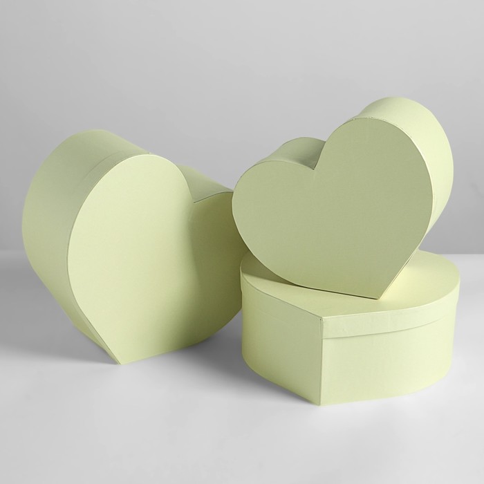 Набор коробок в форме сердца 3в1 "Бордовый ковролин", 29 х 24 х 12 - 25 х 20 х 10 см