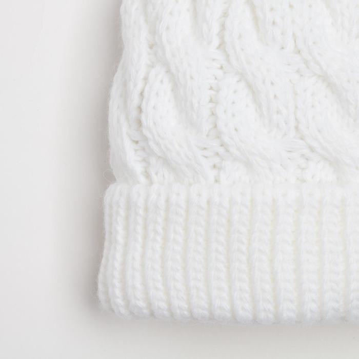 Шапка женская RWH8772 цвет белый, р-р 56-58