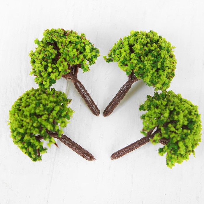 Миниатюра кукольная, набор 4 шт "Дерево" размер 1 шт 2,1*2,1*4 см, цвет темно-светло зеленый 35806