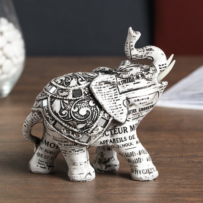 Сувенир полистоун "Индийский слон" газетный принт 10,5х14,5х6,5 см