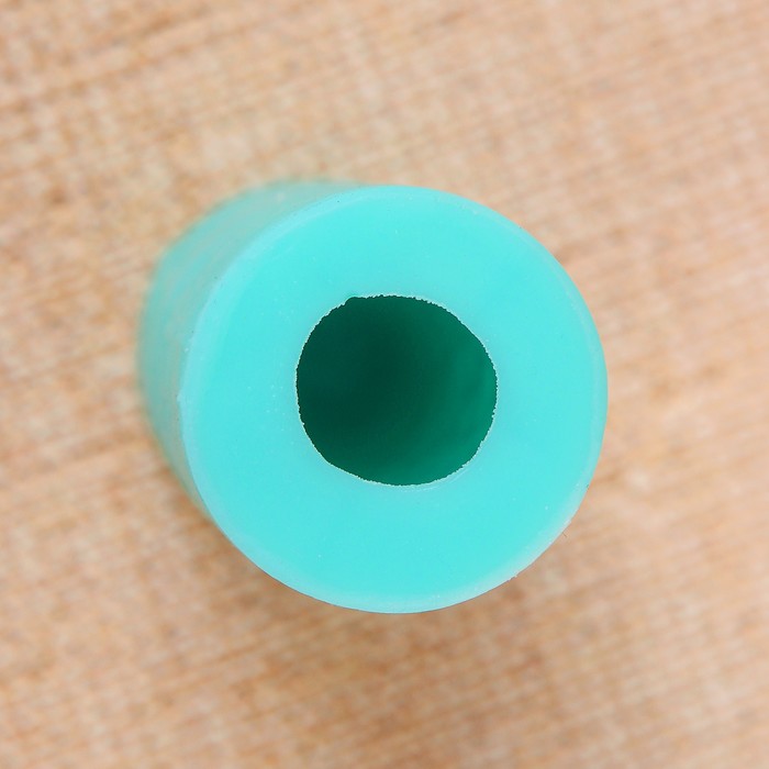 Силиконовый молд "Огурец"