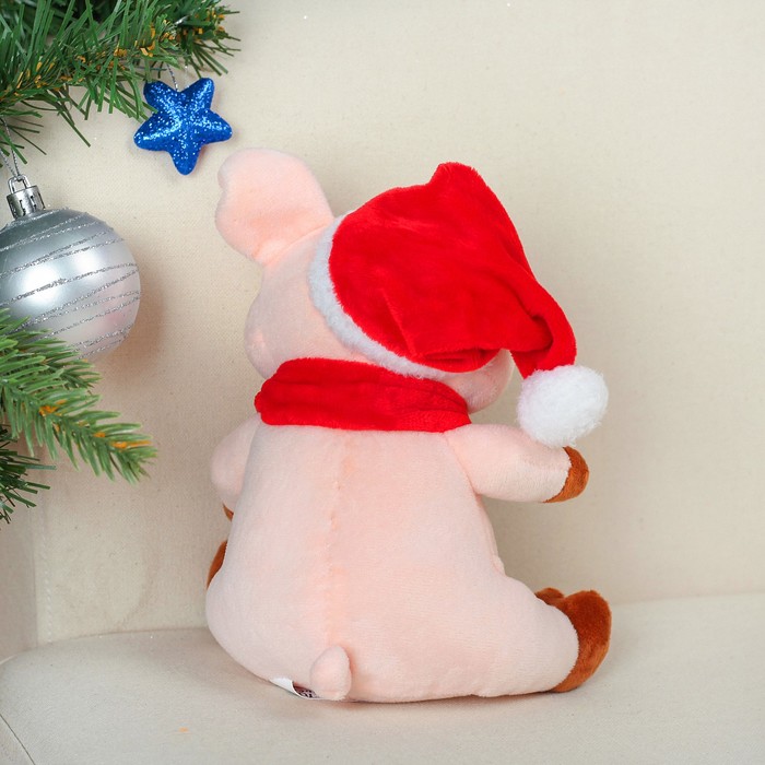 Мягкая игрушка "Свинюшка в шапочке Деда Мороза"