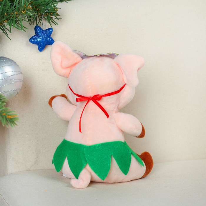 Мягкая игрушка "Хрюшка-индеец" 17 см