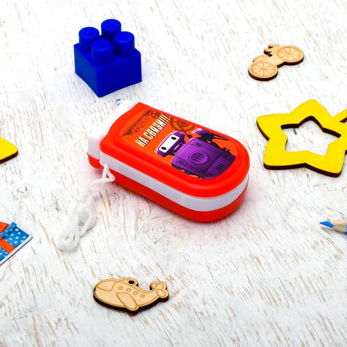 Музыкальный телефон «Роботы», русская озвучка, световые эффекты, работает от батареек, МИКС