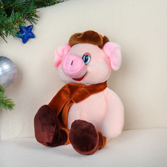 Мягкая игрушка "Свинюшка в шапке-ушанке", 20 см