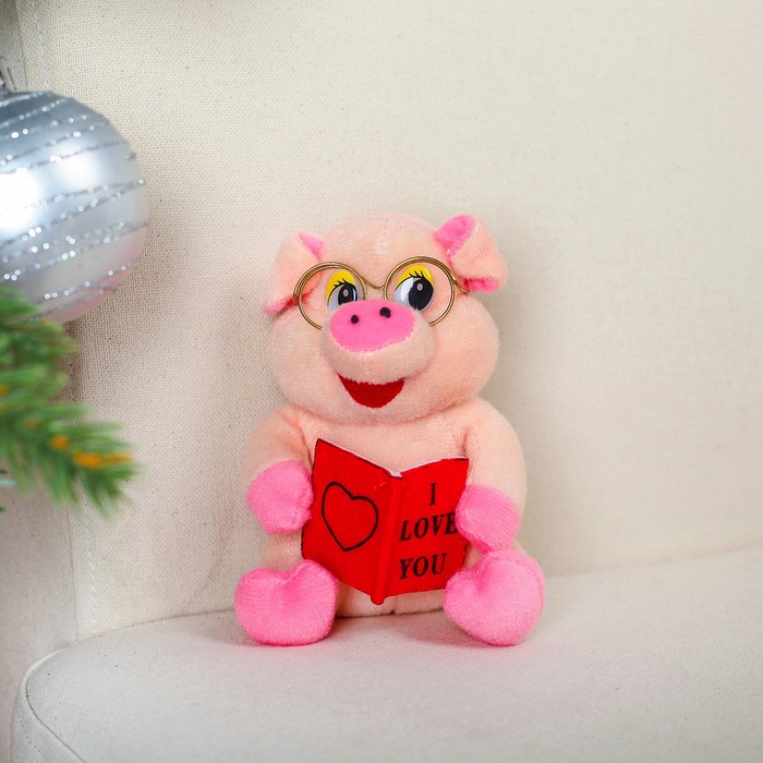 Мягкая игрушка "Свинка в очках" цвета МИКС
