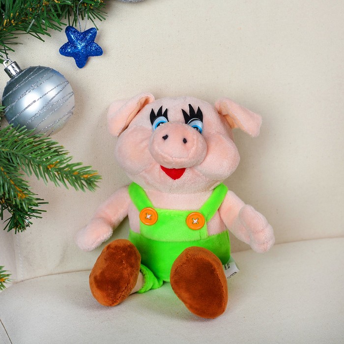 Мягкая игрушка "Поросёнок в шортиках" цвета МИКС