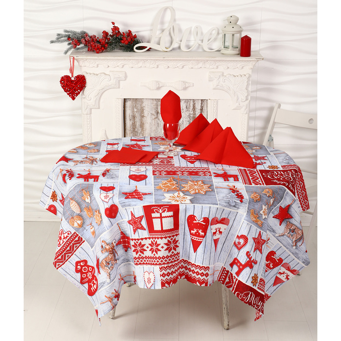 Столовый набор DomoVita "Чудеса": скатерть 150х150 + 6 салфеток 30х30 см