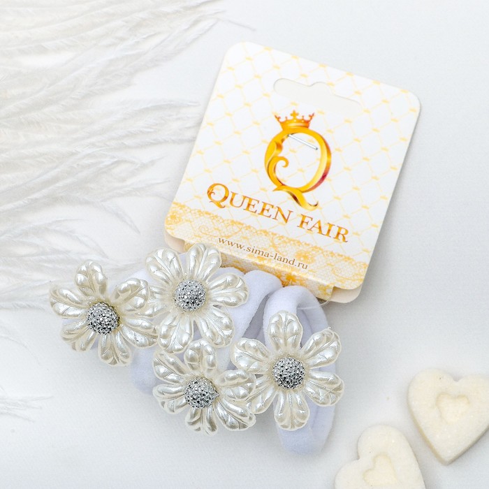 Резинка для волос "Лилия кружевная" (цена за штуку) белая