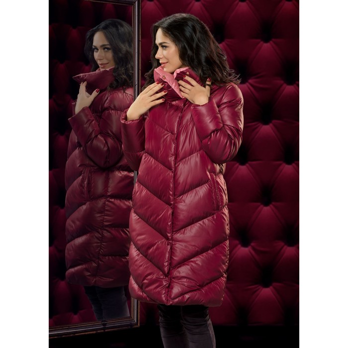 Пальто женское, размер M, цвет бордовый