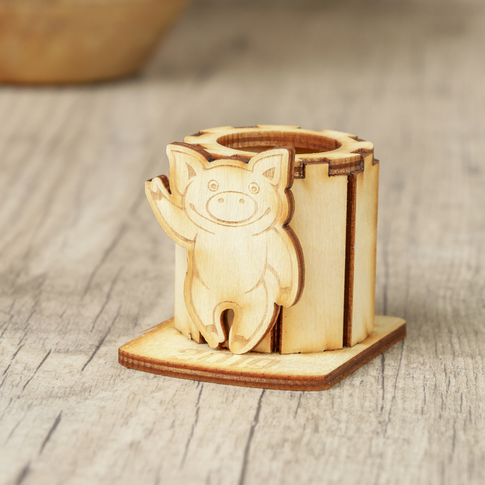 Держатель для зубочисток для декора "Свинка-3" из фанеры 5х5х6 см