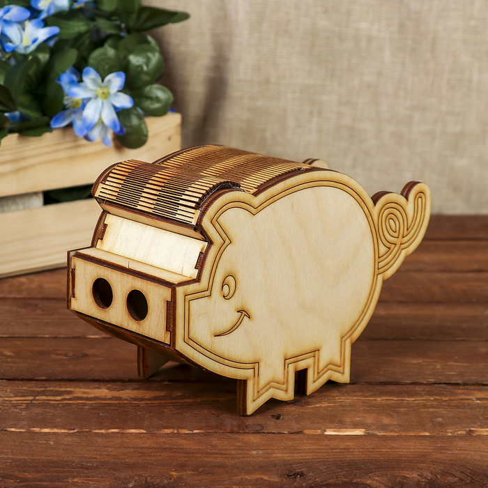 Копилка для декора"Поросёнок - 2" из фанеры 16х12х10 см