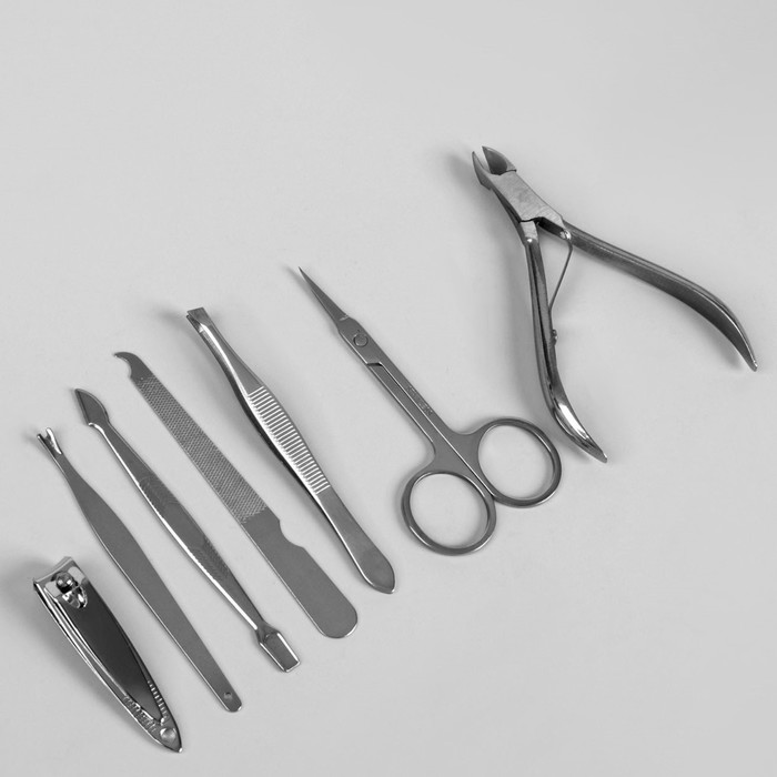 Набор маникюрный, 7 предметов, цвет чёрный/белый