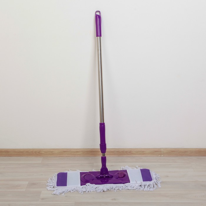 Швабра плоская, телескопическая ручка 90-135 см, насадка из микрофибры