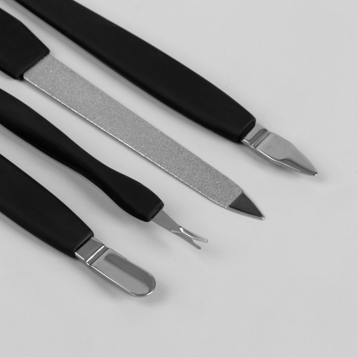 Набор маникюрный, 8 предметов, цвет золотой