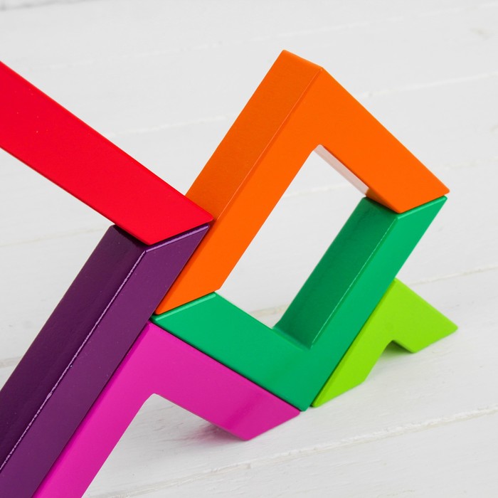 Конструктор головоломка "Изучаем формы и играем"