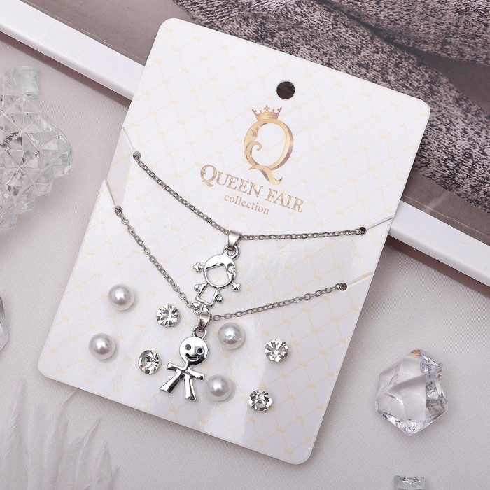 Гарнитур 6 предметов: 4 пары пусет, кулон, браслет "Мальчик и девочка", цвет белый в серебре