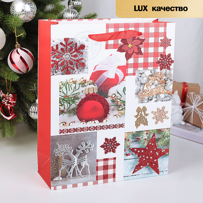 Пакет подарочный "Новогодние игрушки", люкс, 26 х 10 х 32 см