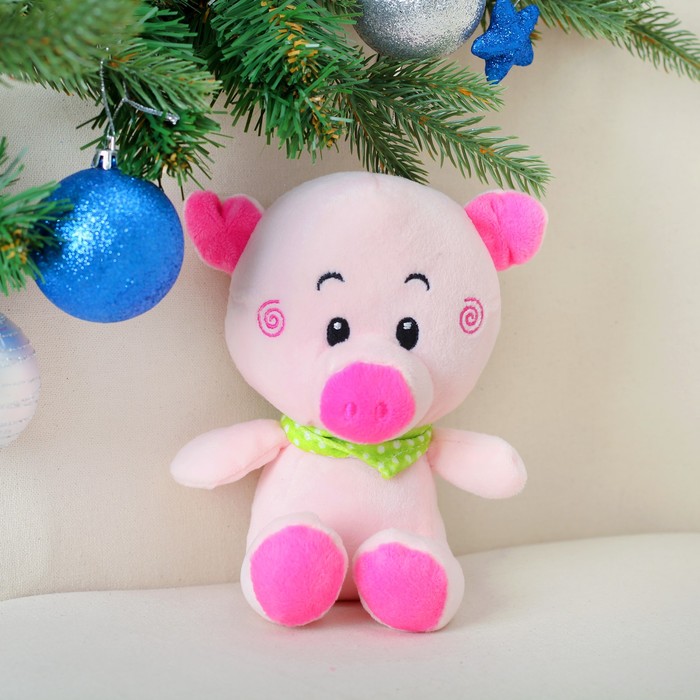 Мягкая игрушка "Свинка платок в горошек" 18 см