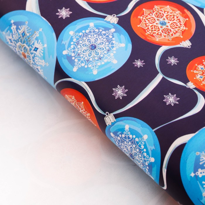 Бумага упаковочная глянцевая 70х100 см "Роскошные шары"