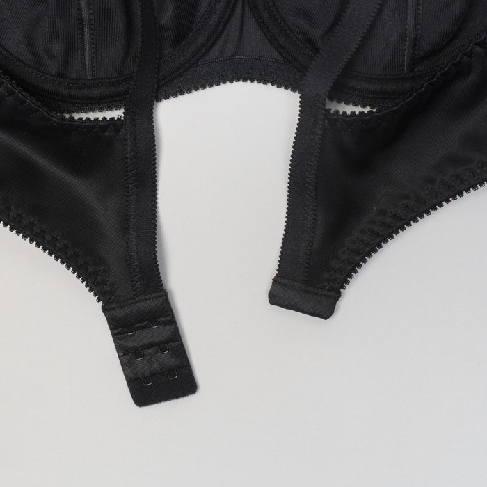 Бюстагльтер женский М-35 цвет черный, р-р 95E