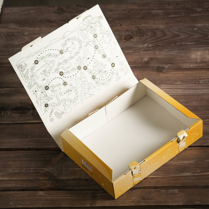 Подарочная коробка "Сказки Дедушки Мороза" красная, 22,5 х 6,7 х 30,5 см