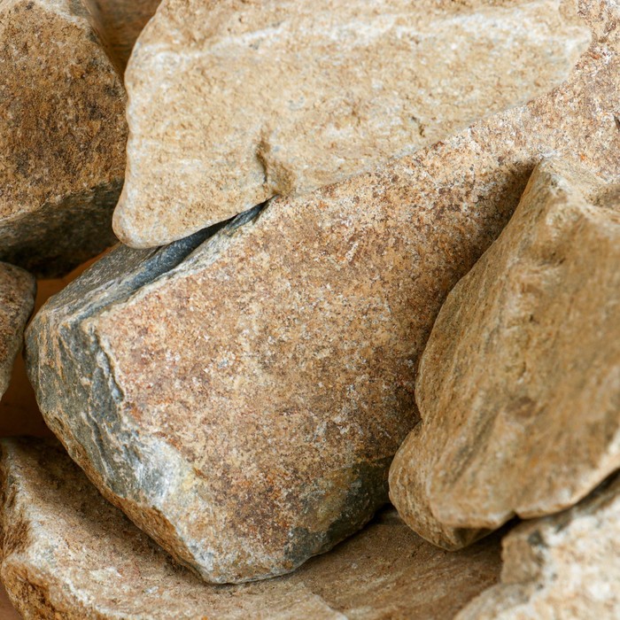Камень для бани "Порфирит" колотый, коробка 20 кг