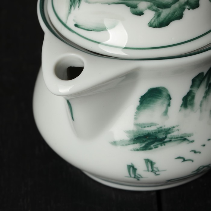 Чайник заварочный 350 мл "В горах", с металлическим ситом, цвет зеленый