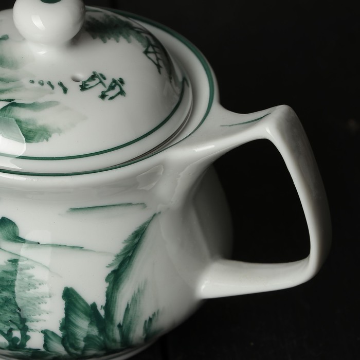 Чайник заварочный 350 мл "В горах", с металлическим ситом, цвет зеленый