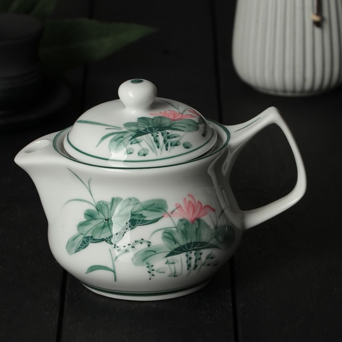 Чайник заварочный 350 мл "Кувшинка", с металлическим ситом, цвет зеленый